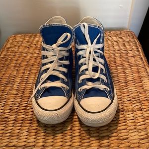 Hightop Women’s Converse